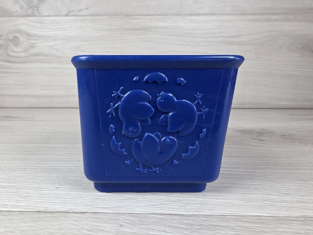 Fisher-Price Vtg Blue Plastic Container Embossed Chick Activity Block SU63